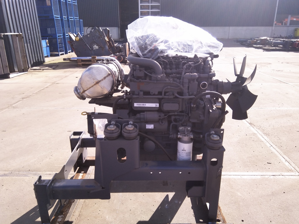 Deutz TD3.6 L4 - - Motor för Byggmaskiner: bild 4 Deutz TD3.6 L4 - - Motor för Byggmaskiner: bild 4