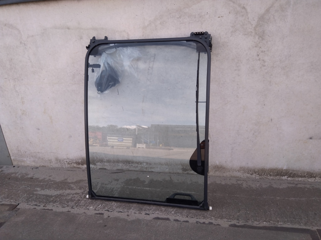 Hitachi YA00000236 - YA00042777 - Fönster och reservdelar för Byggmaskiner: bild 1 Hitachi YA00000236 - YA00042777 - Fönster och reservdelar för Byggmaskiner: bild 1