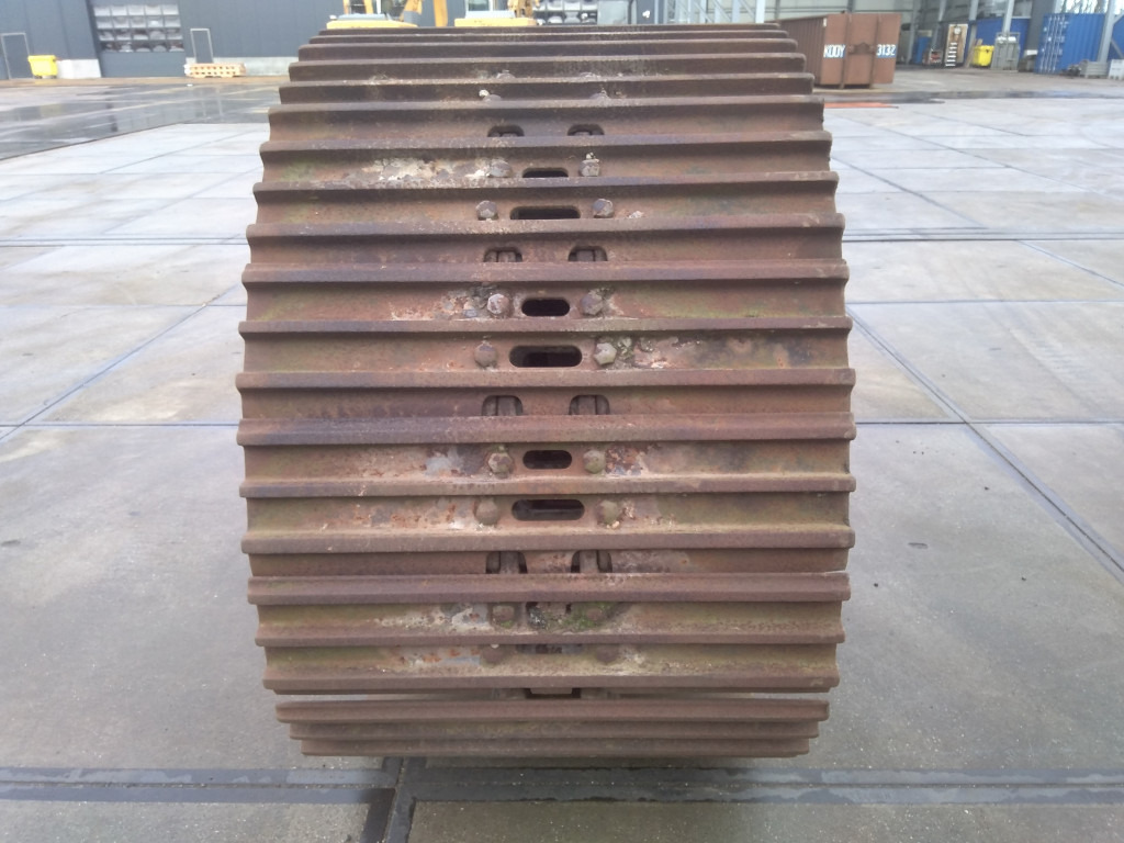 Hyundai 81N8-26070 - Larvband för Byggmaskiner: bild 2 Hyundai 81N8-26070 - Larvband för Byggmaskiner: bild 2