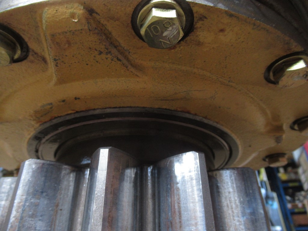 Komatsu 209-26-00040 - Svängmotor för Byggmaskiner: bild 4 Komatsu 209-26-00040 - Svängmotor för Byggmaskiner: bild 4