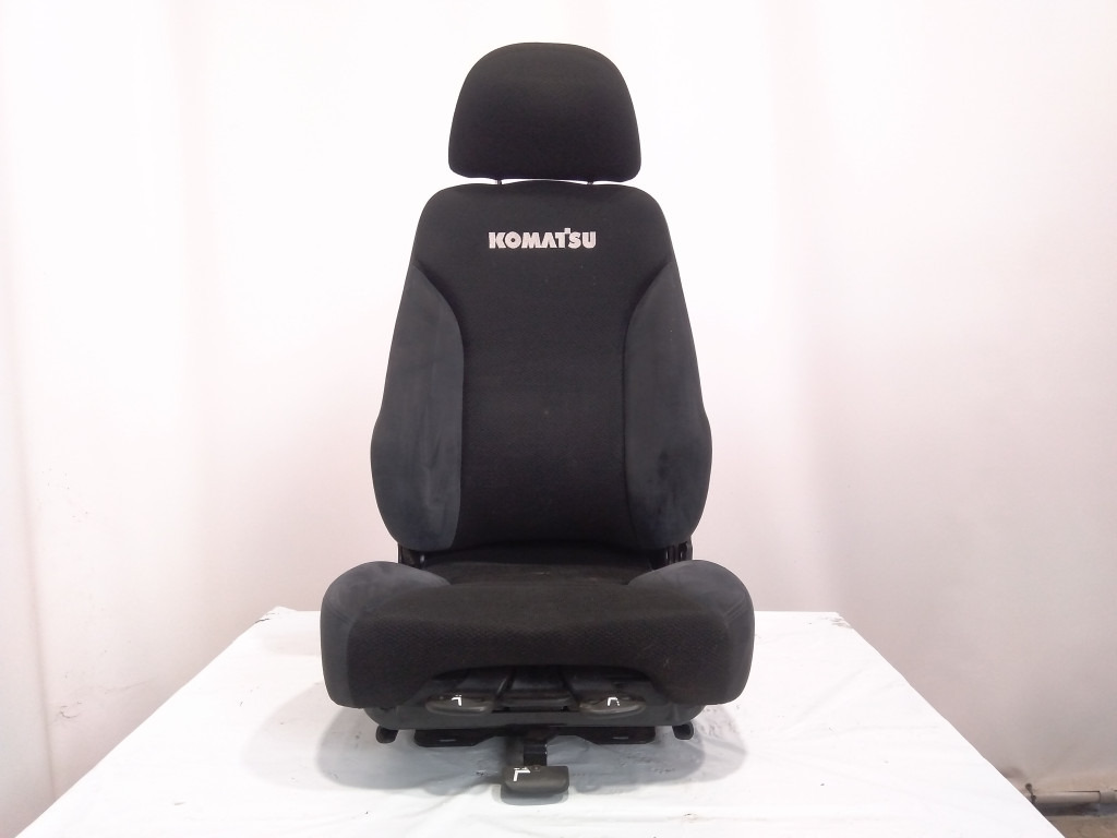 Komatsu SA47356 - Säte för Byggmaskiner: bild 1 Komatsu SA47356 - Säte för Byggmaskiner: bild 1