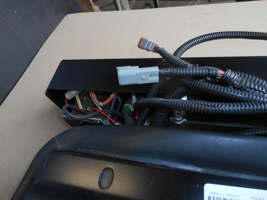 New Holland 73327303 - - Säte för Byggmaskiner: bild 5 New Holland 73327303 - - Säte för Byggmaskiner: bild 5