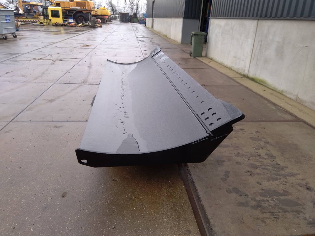 New Holland 76093764 - Schaktblad för Bulldozer: bild 2 New Holland 76093764 - Schaktblad för Bulldozer: bild 2