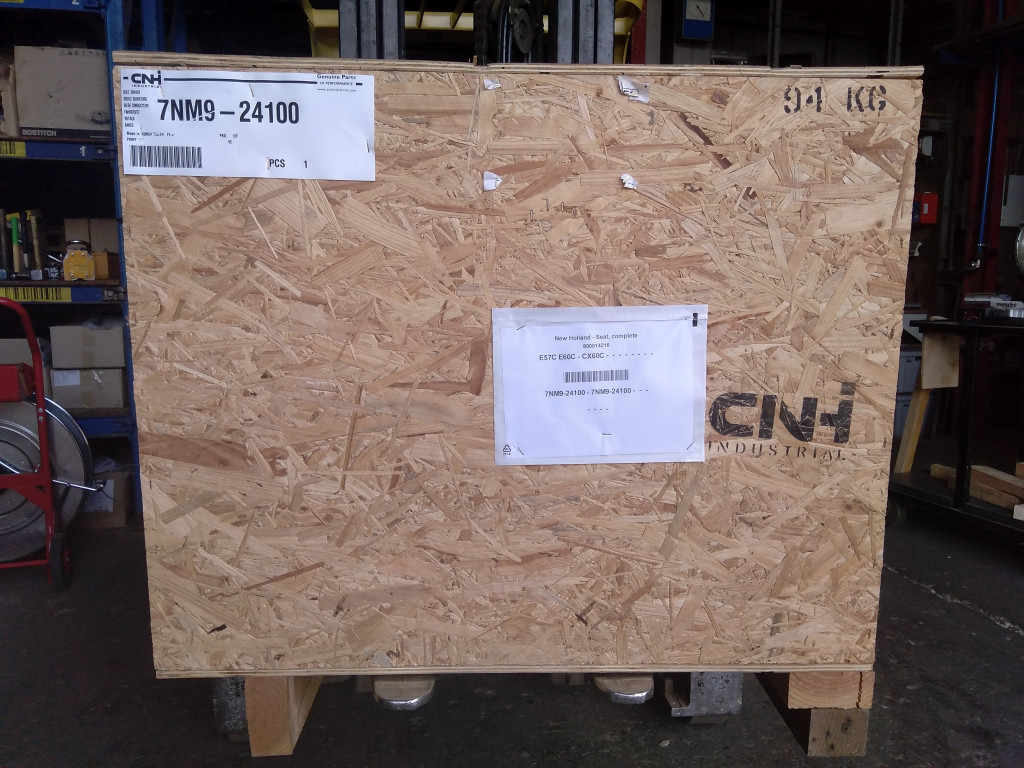 New Holland 7NM9-24100 - Säte för Byggmaskiner: bild 2 New Holland 7NM9-24100 - Säte för Byggmaskiner: bild 2