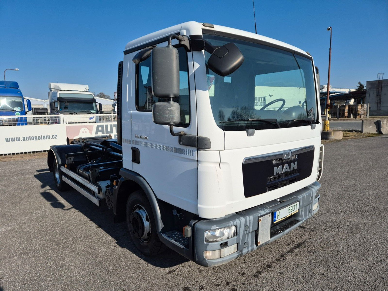 MAN TGL 12.180 4X2 BL - Lastväxlare lastbil, Kranbil: bild 2 MAN TGL 12.180 4X2 BL - Lastväxlare lastbil, Kranbil: bild 2