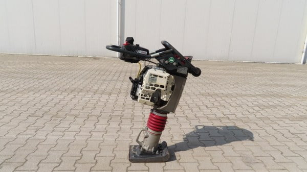 Dynapac DR 6X - Stamp: bild 1 Dynapac DR 6X - Stamp: bild 1