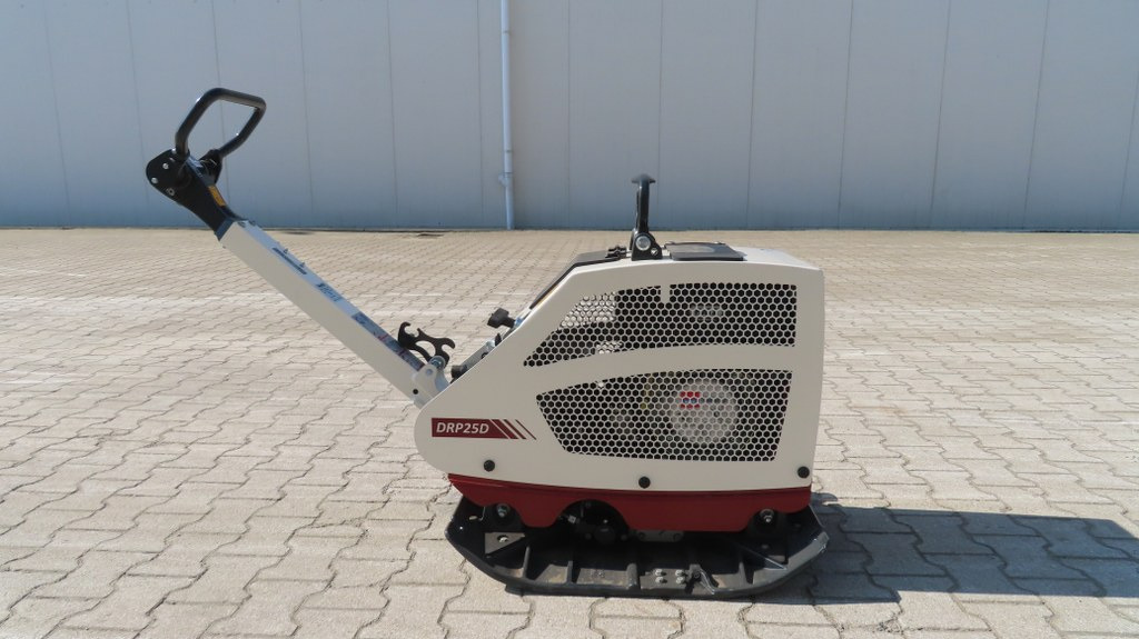 Dynapac DRP25D - Vibroplatta: bild 1 Dynapac DRP25D - Vibroplatta: bild 1