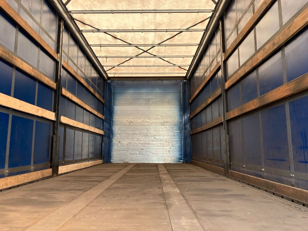 Kögel Wechselbrücke Plane - Kapell växelflak: bild 5 Kögel Wechselbrücke Plane - Kapell växelflak: bild 5