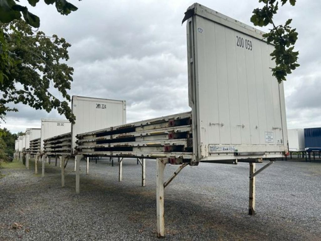 Krone Baustoff-Flat - Flakbyggnation: bild 2 Krone Baustoff-Flat - Flakbyggnation: bild 2