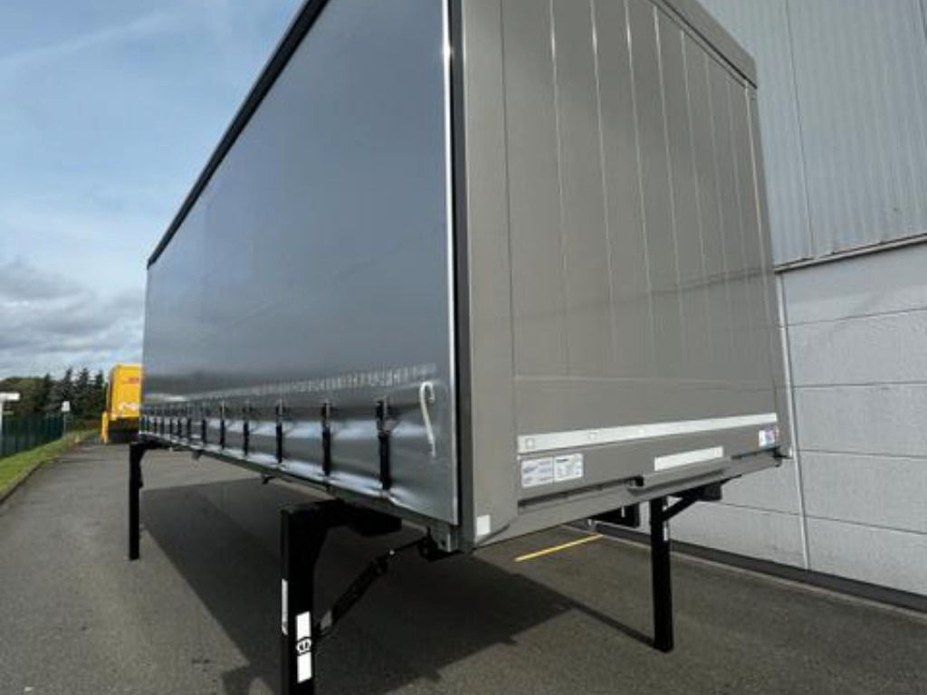 Krone Heck mit Portaltüren - Kapell växelflak: bild 2 Krone Heck mit Portaltüren - Kapell växelflak: bild 2