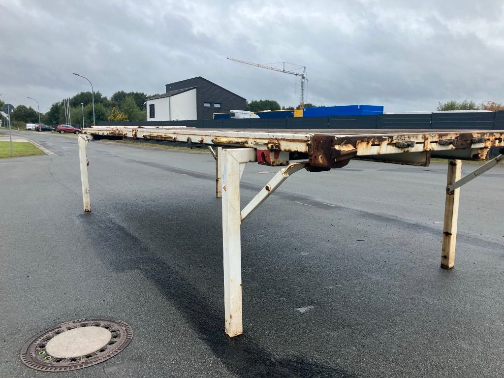 Krone Wechselbrücke Pritsche - Flakbyggnation: bild 4 Krone Wechselbrücke Pritsche - Flakbyggnation: bild 4