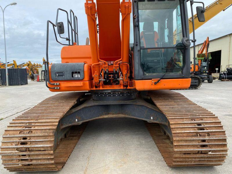 Doosan DX 225 LC - Bandgrävare: bild 3 Doosan DX 225 LC - Bandgrävare: bild 3