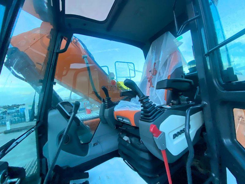 Doosan DX 225 LC - Bandgrävare: bild 5 Doosan DX 225 LC - Bandgrävare: bild 5