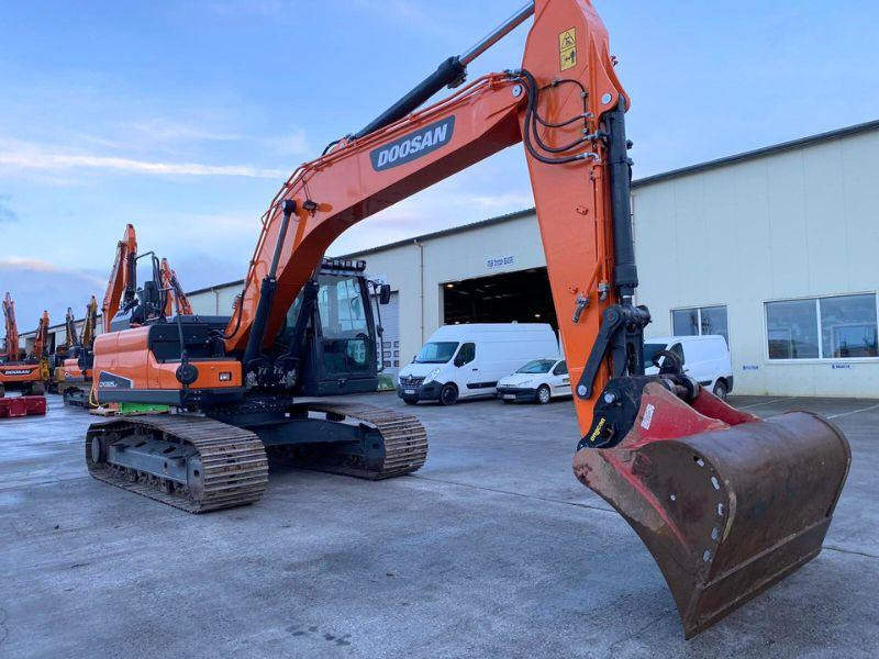 Doosan DX 225 LC - Bandgrävare: bild 3 Doosan DX 225 LC - Bandgrävare: bild 3