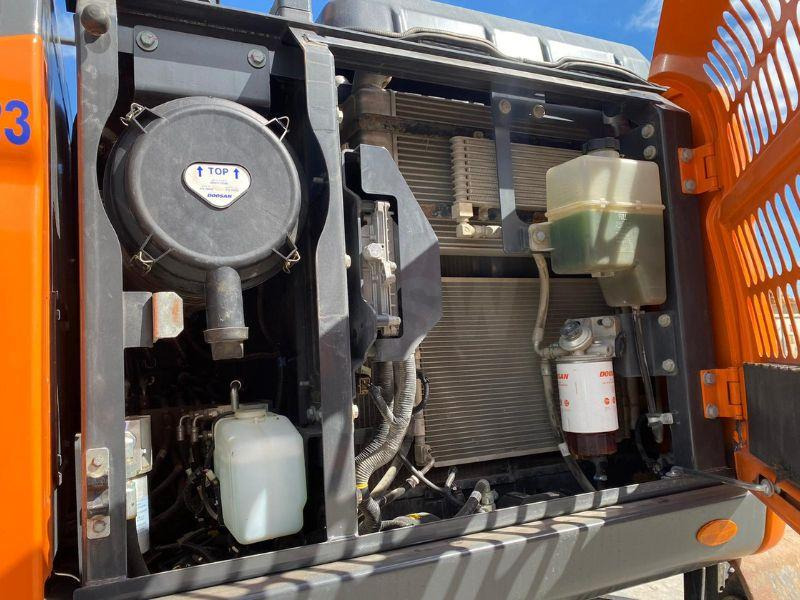 Doosan DX160W - Grävmaskin på däck: bild 4 Doosan DX160W - Grävmaskin på däck: bild 4