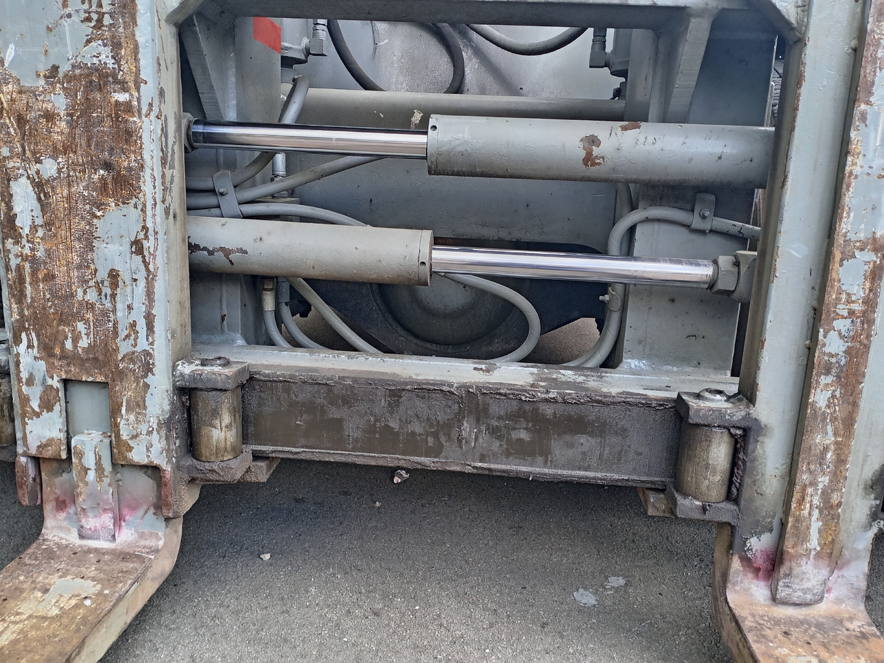 SVETRUCK Schwerlastgabelstapler 1060-30 - Dieseltruck: bild 5 SVETRUCK Schwerlastgabelstapler 1060-30 - Dieseltruck: bild 5