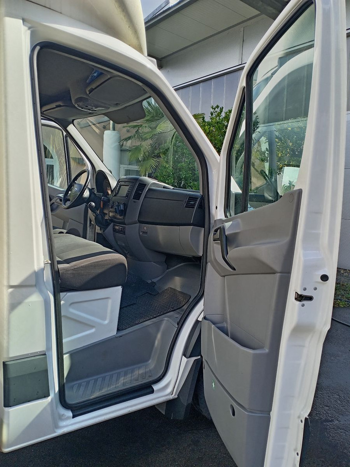 Volymskåp Volkswagen Crafter 50 Koffer 2.0 TDI LR 120 kW Diesel: bild 12