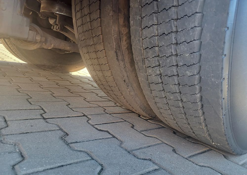 Sopbil Iveco ML190EL: bild 10