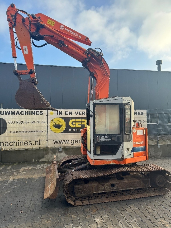 Hitachi EX 60 - Minigrävmaskin: bild 5 Hitachi EX 60 - Minigrävmaskin: bild 5
