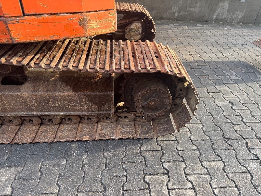 Hitachi EX 60 - Minigrävmaskin: bild 2 Hitachi EX 60 - Minigrävmaskin: bild 2