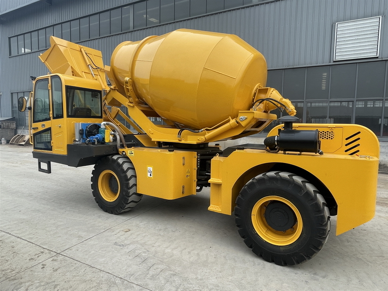QINGDAO PROMISING 3.5CBM Concrete Mixer Truck with Self-Loading Bucket CML350 - Betongbil: bild 3 QINGDAO PROMISING 3.5CBM Concrete Mixer Truck with Self-Loading Bucket CML350 - Betongbil: bild 3