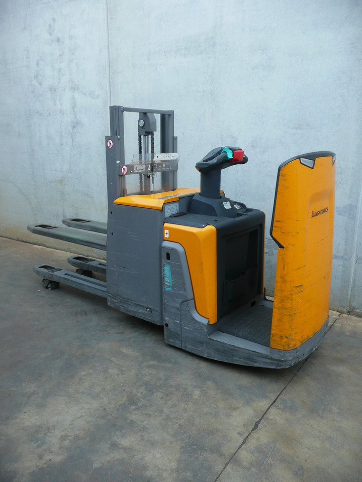 Jungheinrich ERD 220 166 ZT - Staplare: bild 1 Jungheinrich ERD 220 166 ZT - Staplare: bild 1