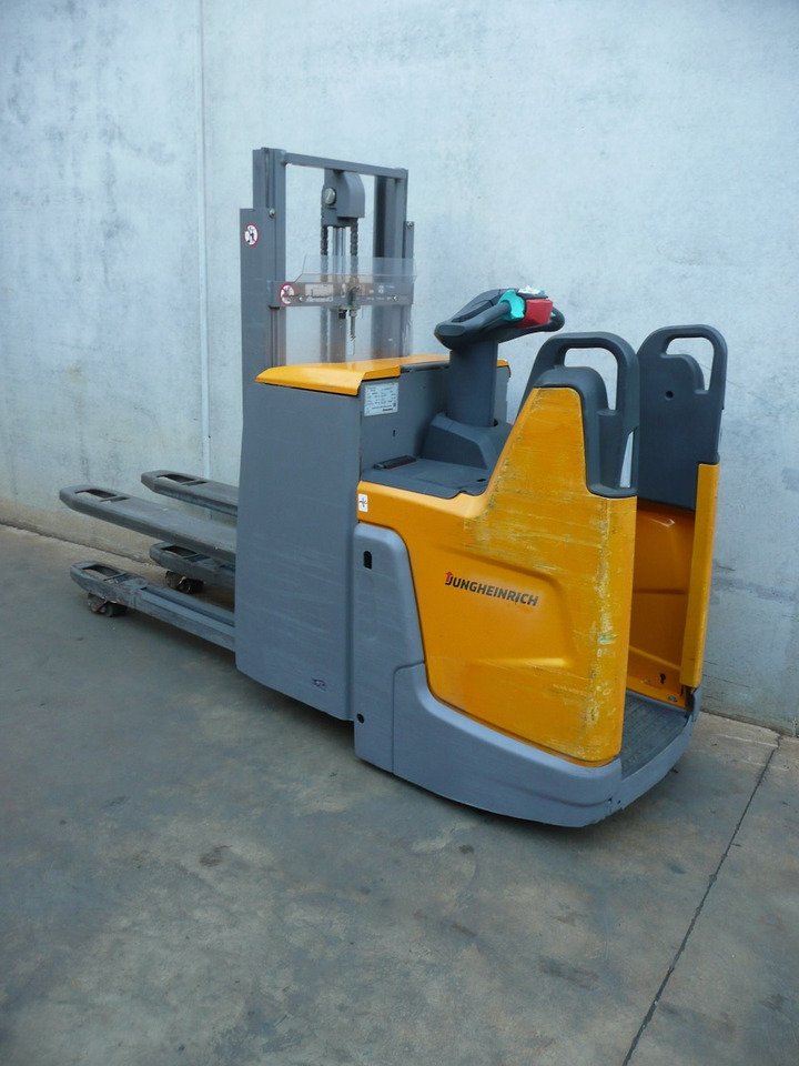 Jungheinrich ERD 220 201 ZT - Staplare: bild 1 Jungheinrich ERD 220 201 ZT - Staplare: bild 1