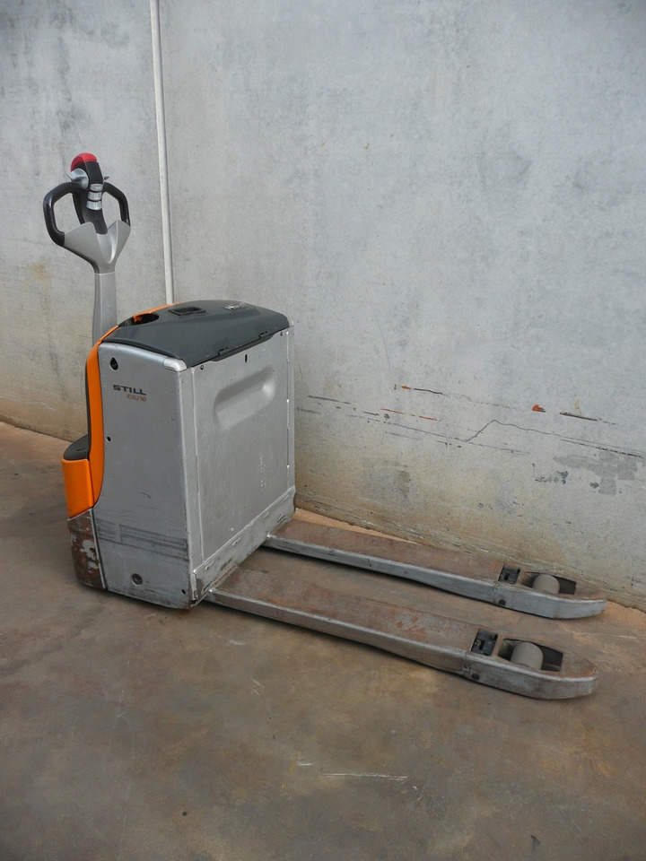 Still EXU 16 - Låglyftar: bild 4 Still EXU 16 - Låglyftar: bild 4