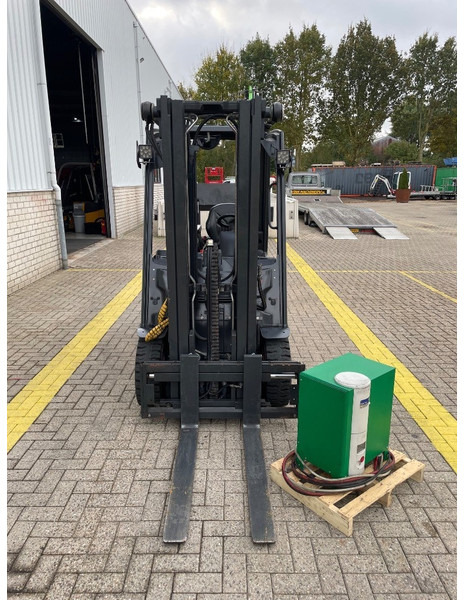 Linde E 25 L-01 - Eltruck: bild 4 Linde E 25 L-01 - Eltruck: bild 4