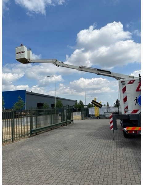 Custers T265-18 - Billift: bild 2 Custers T265-18 - Billift: bild 2