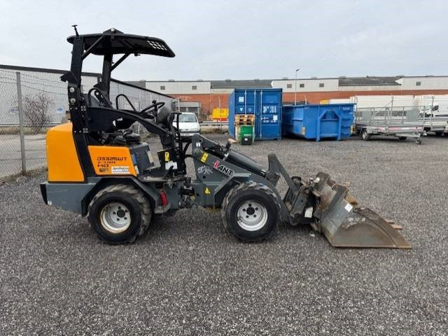 Giant D 332 SWT X-TRA - Kompakt bandlastare: bild 3 Giant D 332 SWT X-TRA - Kompakt bandlastare: bild 3