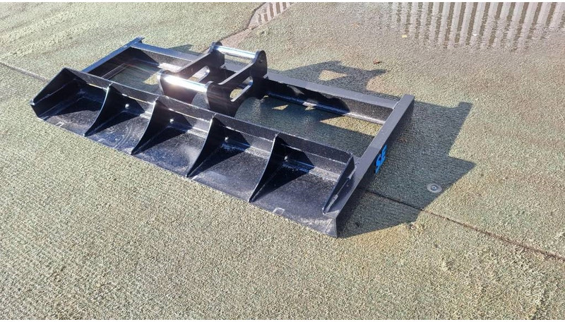 SE Equipment / Planeringsbalk / Avjämningsbalk / A - Tillbehör för Byggmaskiner: bild 2 SE Equipment / Planeringsbalk / Avjämningsbalk / A - Tillbehör för Byggmaskiner: bild 2