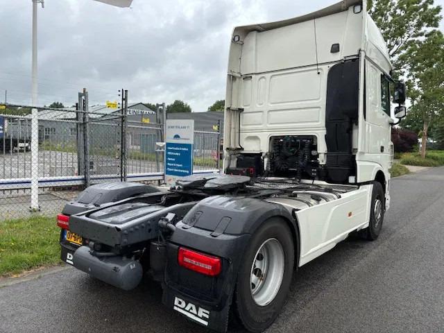 DAF XF 480 4x2 Euro6 SSC 2-tanks PTO Hydraulic feedpump MOT 03-2026 - Dragbil: bild 5 DAF XF 480 4x2 Euro6 SSC 2-tanks PTO Hydraulic feedpump MOT 03-2026 - Dragbil: bild 5