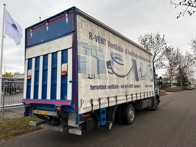 Scania P94-220 Chassis curtainslider DB 4X2 NA 65115 Low Milage - Chassi lastbil: bild 4 Scania P94-220 Chassis curtainslider DB 4X2 NA 65115 Low Milage - Chassi lastbil: bild 4