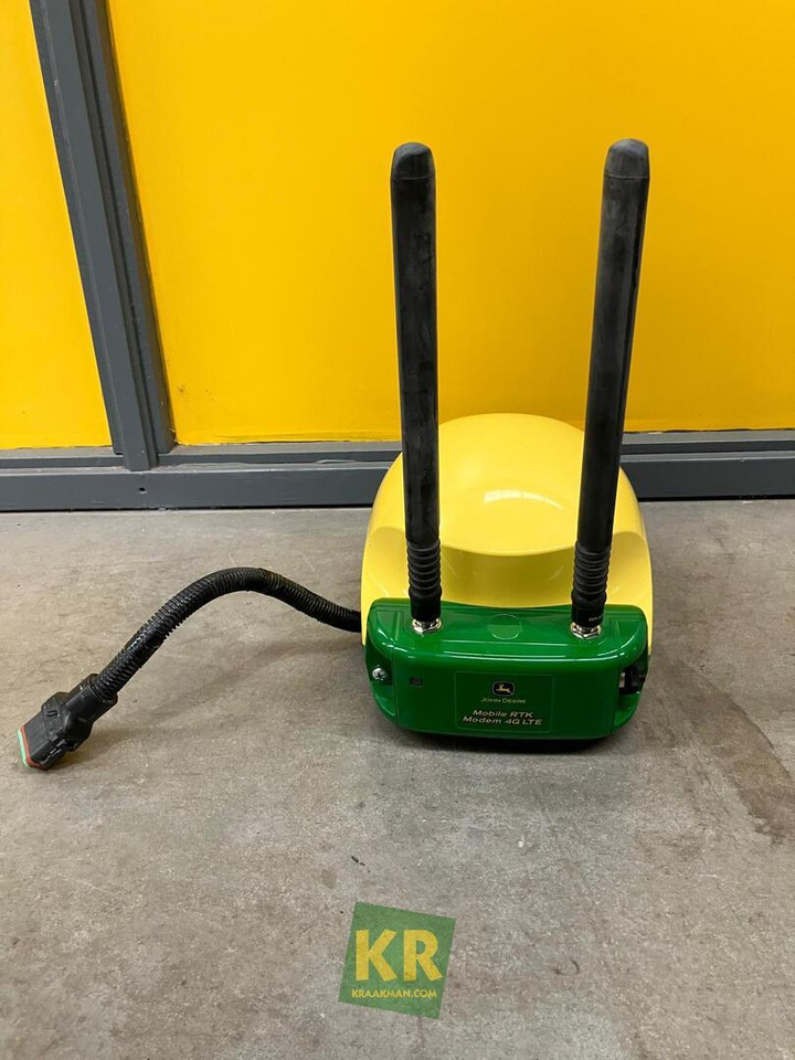 John Deere Starfire 6000 ontvanger - Navigationssystem för Lantbruksmaskiner: bild 2 John Deere Starfire 6000 ontvanger - Navigationssystem för Lantbruksmaskiner: bild 2