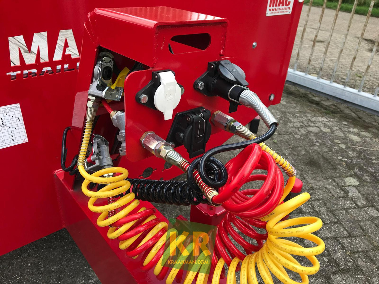 MAC Trailers 16 PREMIUM - Låg lastare trailer: bild 2 MAC Trailers 16 PREMIUM - Låg lastare trailer: bild 2