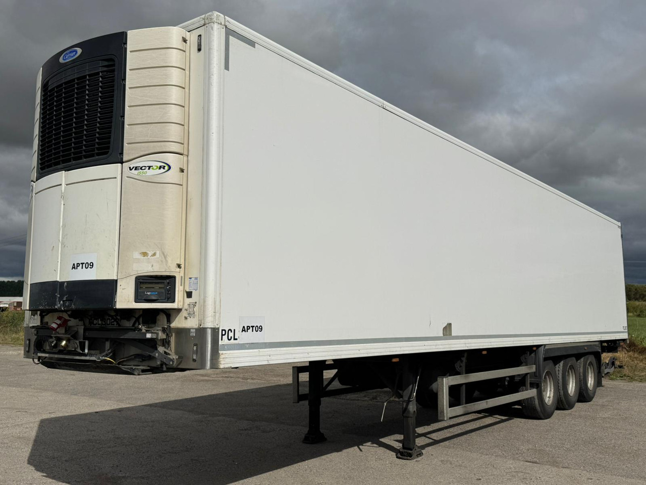 2015 Montracon 13.6m Fridge Trailer – PCL3027 - Kyl/ Frys semitrailer: bild 1 2015 Montracon 13.6m Fridge Trailer – PCL3027 - Kyl/ Frys semitrailer: bild 1