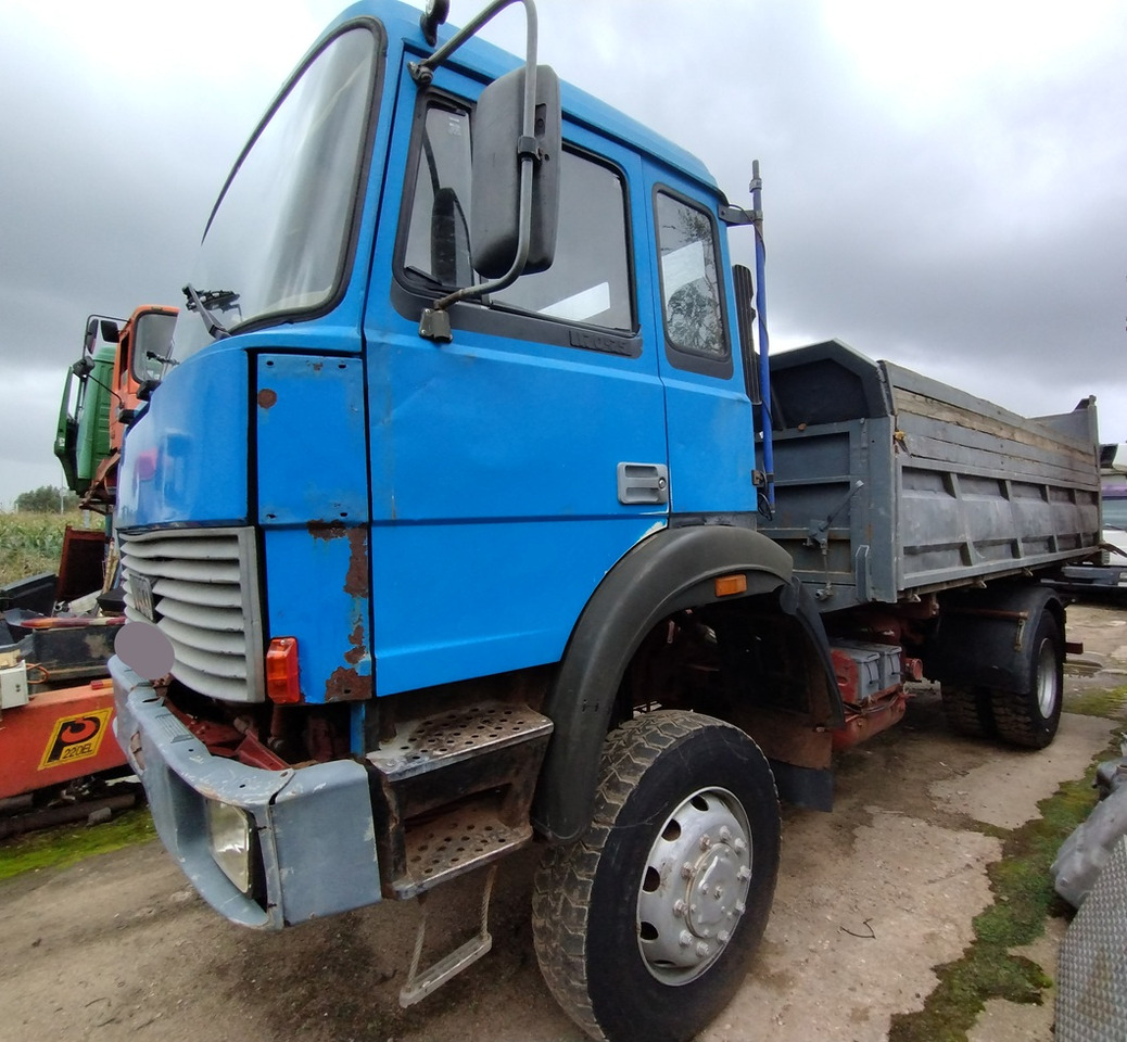 IVECO Magirus 170-25 AHW 4x4 - Tippbil lastbil: bild 2 IVECO Magirus 170-25 AHW 4x4 - Tippbil lastbil: bild 2