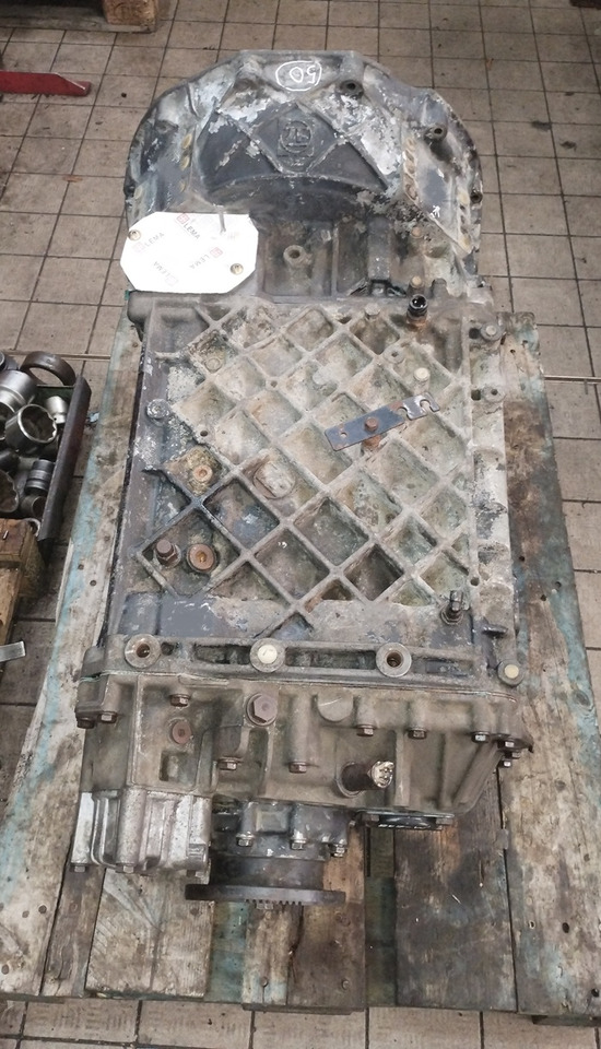 MAN Skrzynia Biegów TGA TGS ZF 16S2020 TO 16 S 2020 0.84 4x4 6x4 6x6 8x4 8x6 8x8 - Växellåda och reservdelar för Lastbil: bild 2 MAN Skrzynia Biegów TGA TGS ZF 16S2020 TO 16 S 2020 0.84 4x4 6x4 6x6 8x4 8x6 8x8 - Växellåda och reservdelar för Lastbil: bild 2