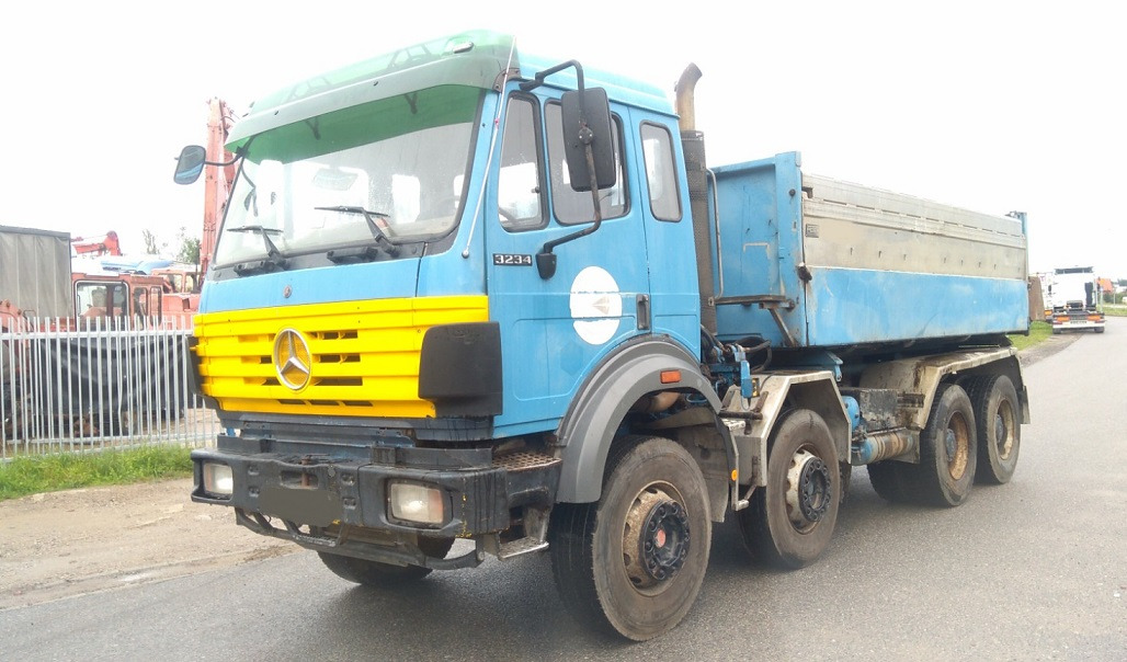 MERCEDES-BENZ SK 3234 8x4 - Tippbil lastbil: bild 1 MERCEDES-BENZ SK 3234 8x4 - Tippbil lastbil: bild 1