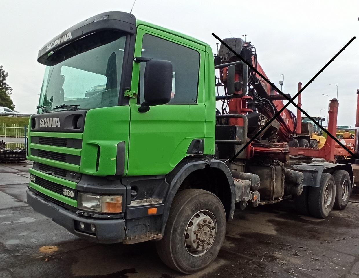 SCANIA P124 360 6x6 - Chassi lastbil: bild 2 SCANIA P124 360 6x6 - Chassi lastbil: bild 2