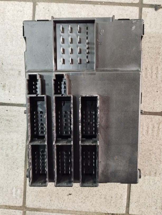 STEROWNIK ZBR ZBR2 MAN TGA TGX 4462100060 81258067072 - Kontrollenhet: bild 2 STEROWNIK ZBR ZBR2 MAN TGA TGX 4462100060 81258067072 - Kontrollenhet: bild 2