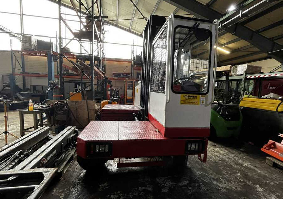 Fantuzzi SF30 - Sidlastare: bild 2 Fantuzzi SF30 - Sidlastare: bild 2