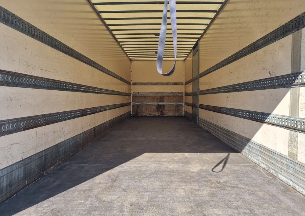 Renault Premium 270 - Lastbil med skåp: bild 5 Renault Premium 270 - Lastbil med skåp: bild 5