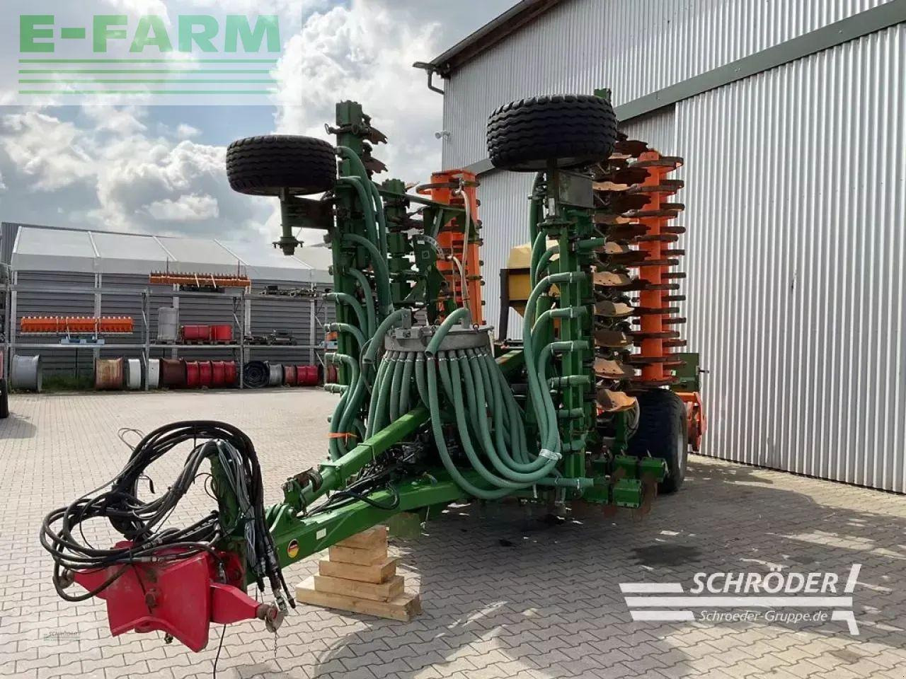 Amazone catros+ 8003-2tx güllescheibenegge - Tallriksredskap: bild 5 Amazone catros+ 8003-2tx güllescheibenegge - Tallriksredskap: bild 5