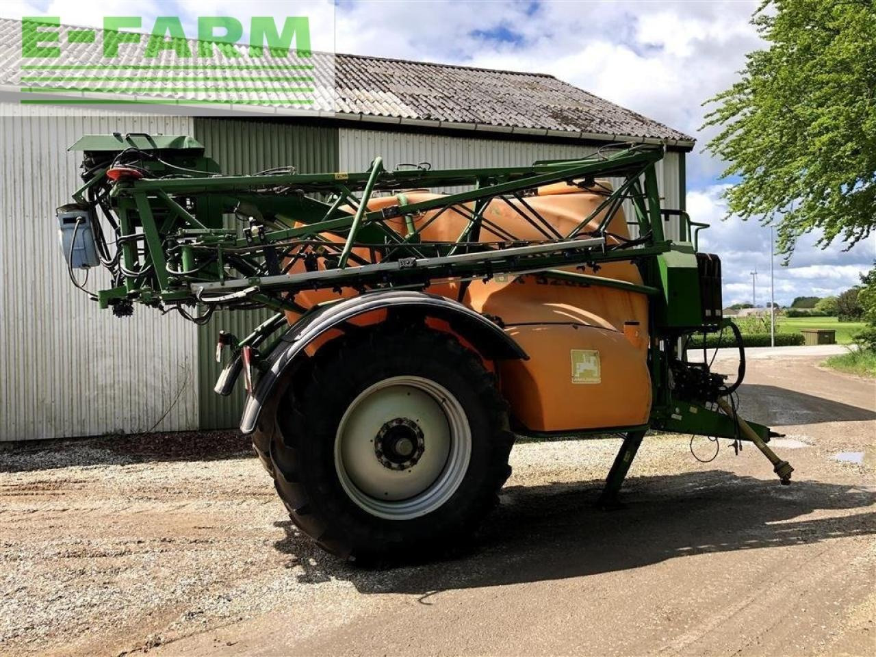 Amazone ux5200 24 meter med bom styring - Bogserad spruta: bild 5 Amazone ux5200 24 meter med bom styring - Bogserad spruta: bild 5