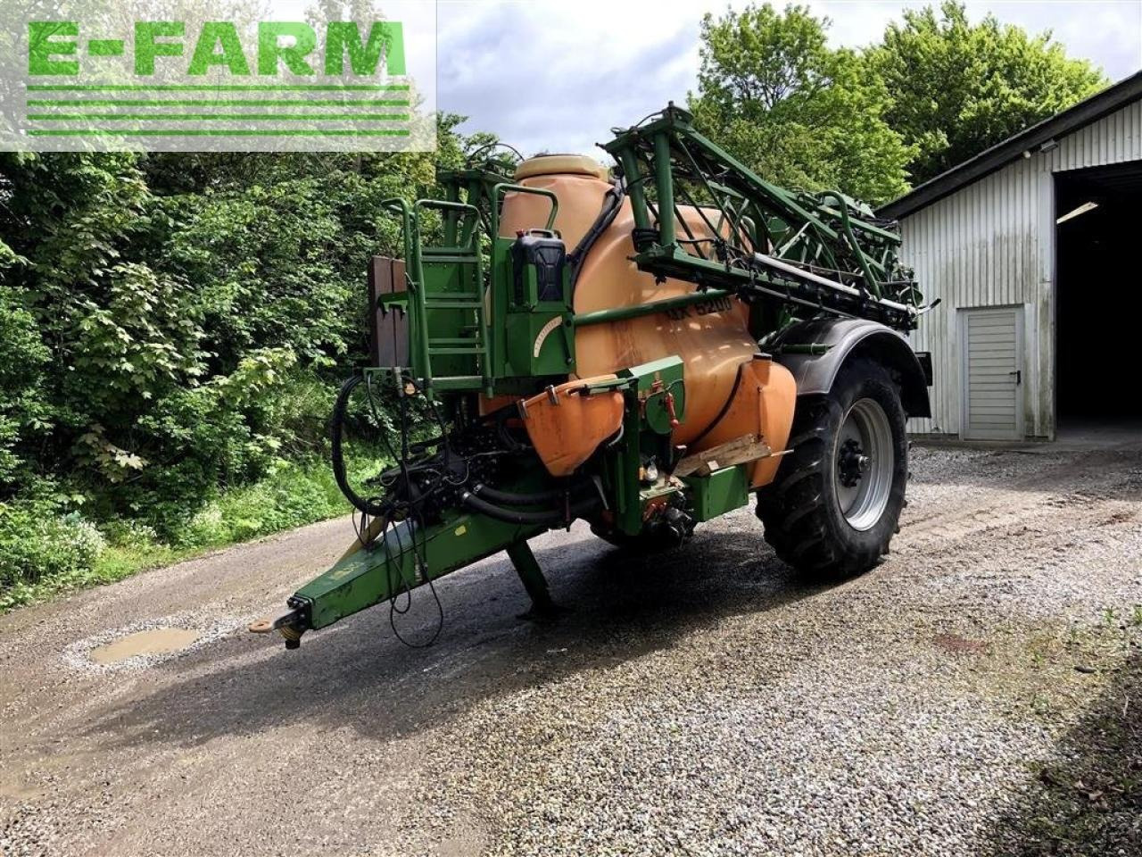 Amazone ux5200 24 meter med bom styring - Bogserad spruta: bild 2 Amazone ux5200 24 meter med bom styring - Bogserad spruta: bild 2