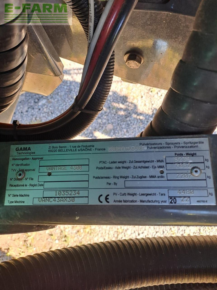 Berthoud VANTAGE 43-46 AX30 - Bogserad spruta: bild 3 Berthoud VANTAGE 43-46 AX30 - Bogserad spruta: bild 3