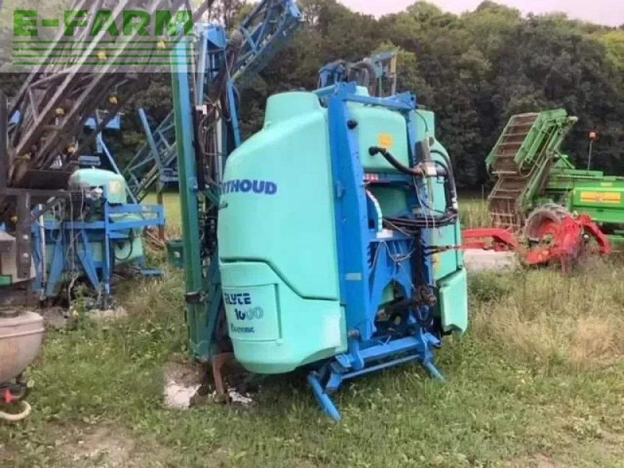 Berthoud elyte 1600 - Bogserad spruta: bild 2 Berthoud elyte 1600 - Bogserad spruta: bild 2