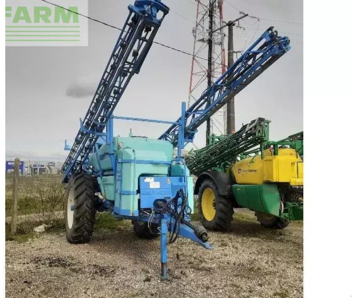 Berthoud major 3200 - Bogserad spruta: bild 2 Berthoud major 3200 - Bogserad spruta: bild 2